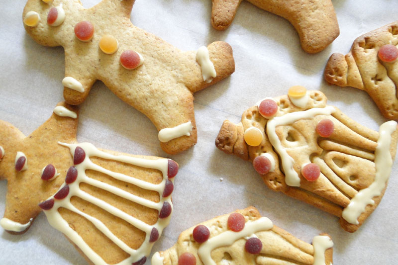 gingerbread biscuits (egg and dairy free)